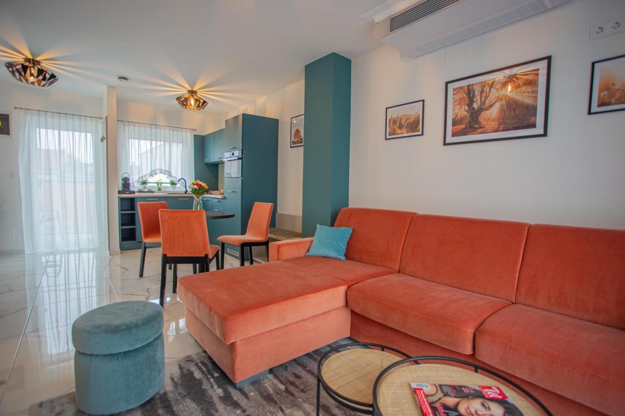 Viktoria Apartman Gyula Luaran gambar